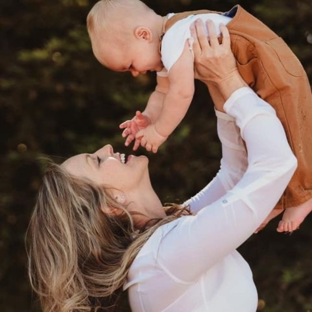 Meet your Posher, Lynneé